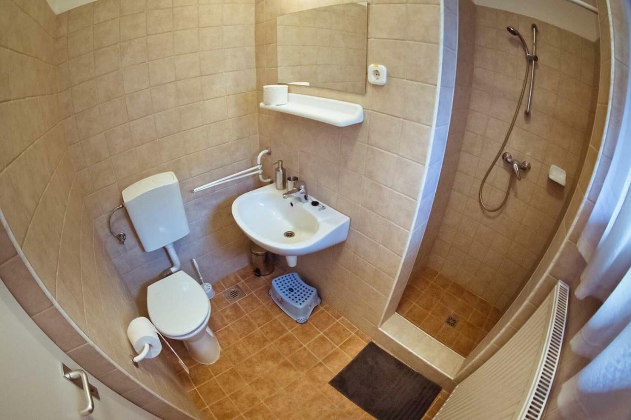 Koi Apartman Balatonalmadi Ngoại thất bức ảnh