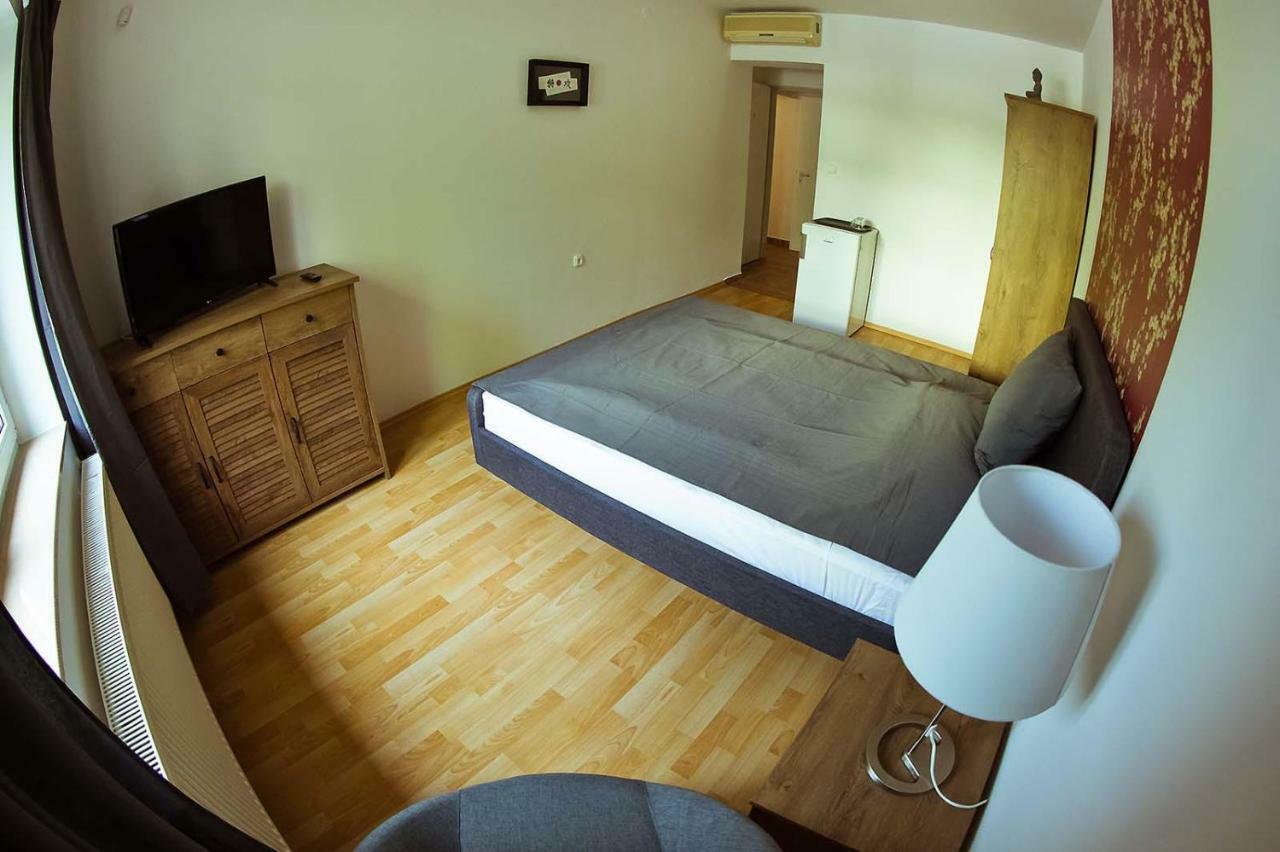 Koi Apartman Balatonalmadi Ngoại thất bức ảnh
